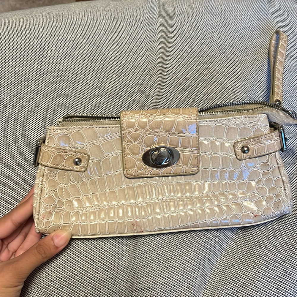Beige wristlet/clutch